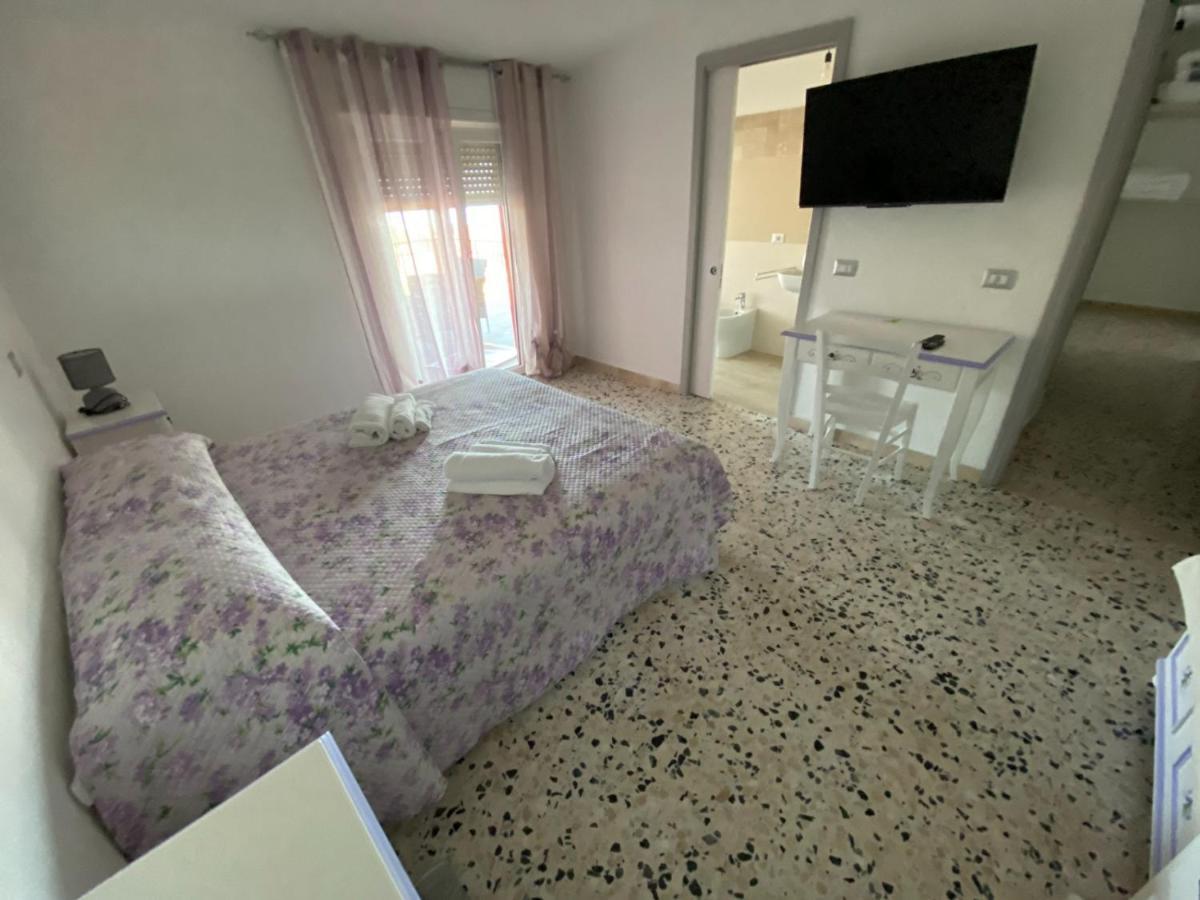 Affittacamere Il Vicoletto Aria Ona Villagrande Strisaili Eksteriør bilde