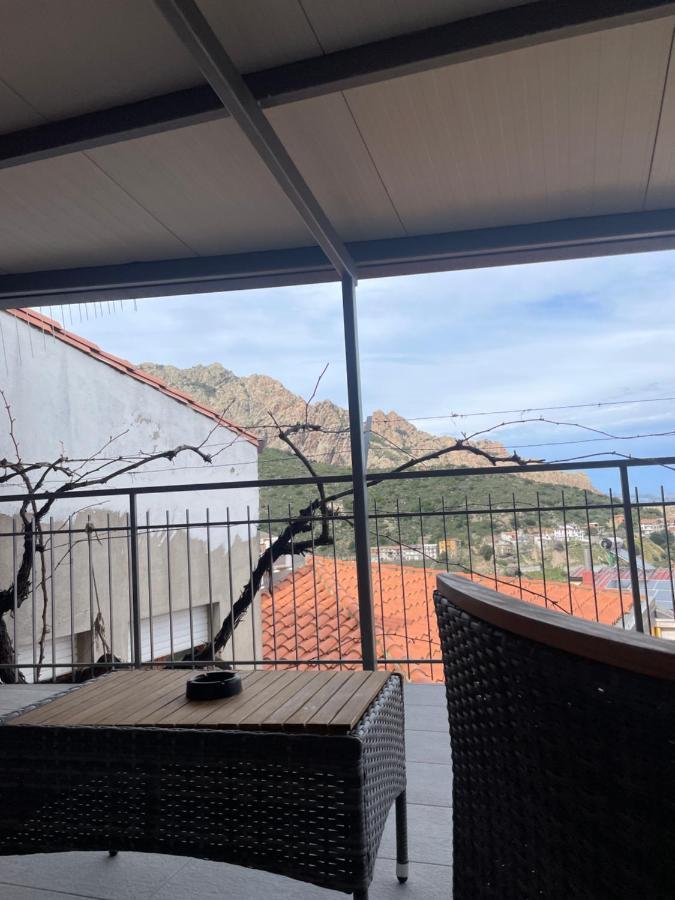 Affittacamere Il Vicoletto Aria Ona Villagrande Strisaili Eksteriør bilde