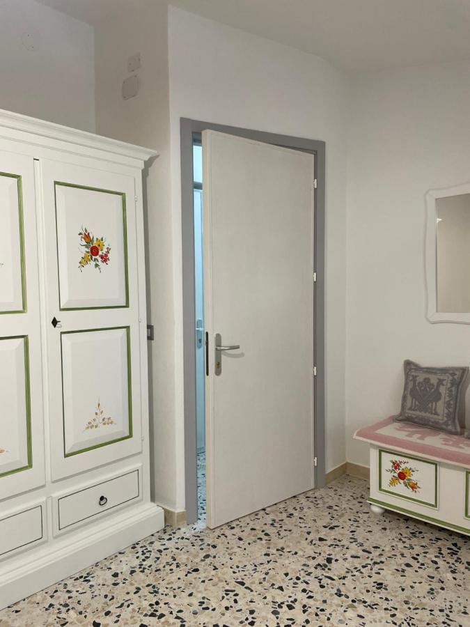 Affittacamere Il Vicoletto Aria Ona Villagrande Strisaili Eksteriør bilde